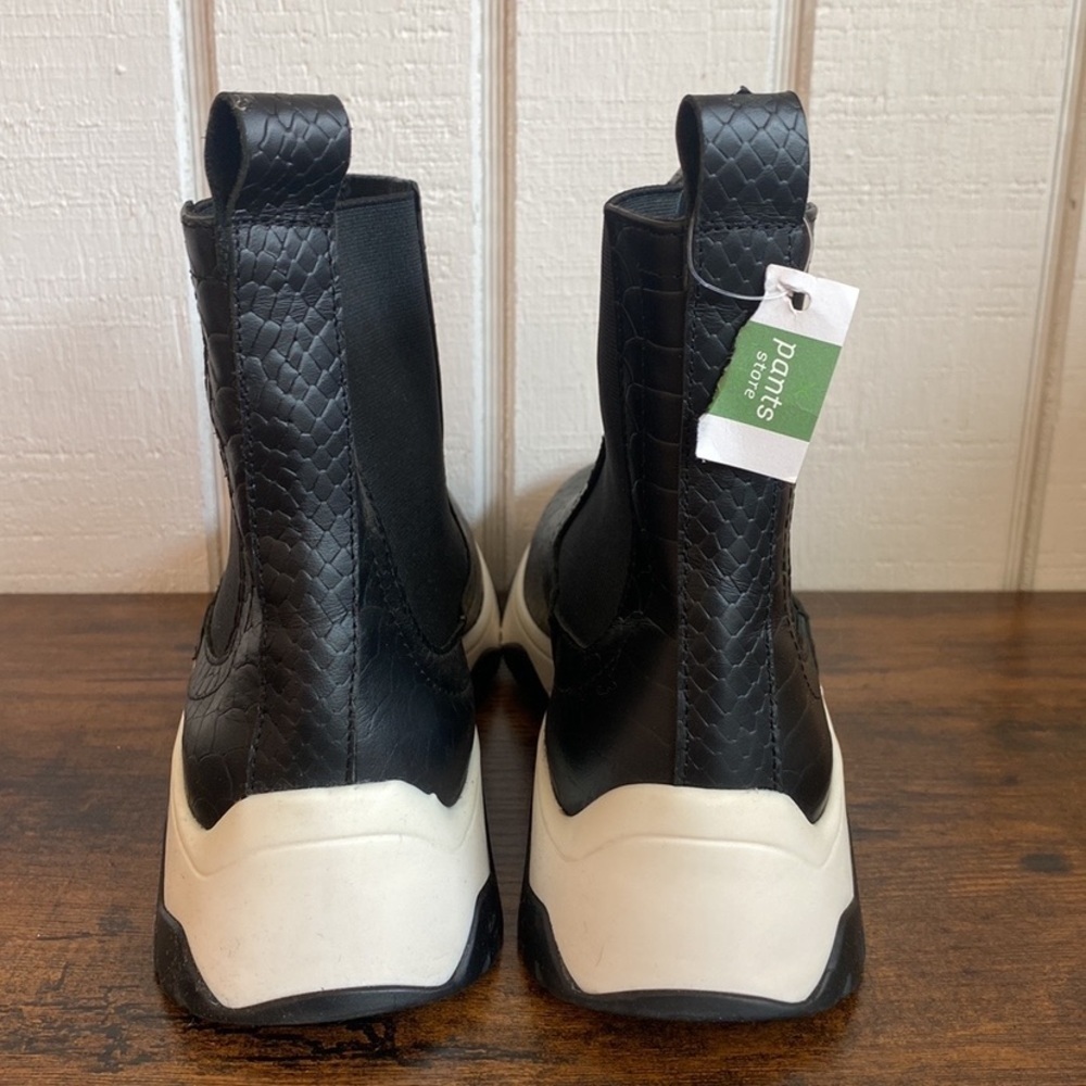 Chunky Sneaker Chelsea Pull -On Boot Faux Snake Leather Black & White - Picture 6 of 9